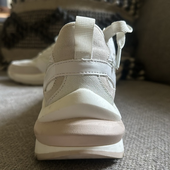 Jlo sneakers - Picture 4 of 6